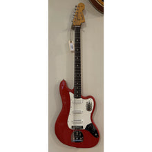 Load image into Gallery viewer, Vintera II &#39;60s Bass VI Fiesta Red (begagnad)
